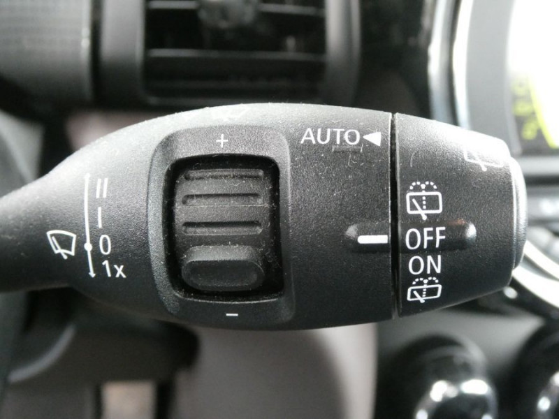 Photo 21 de l'offre de MINI MINI 1.5i 136 BVA COOPER 5P GPS LED CLIM Auto JA16 à 17450€ chez Mérignac auto