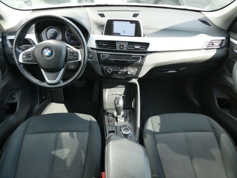 Photo 21 de l'offre de BMW X1 (F48) SDRIVE 18DA 150 BVA8 LOUNGE GPS LED CarPlay Hayon EL. à 25750€ chez Mérignac auto