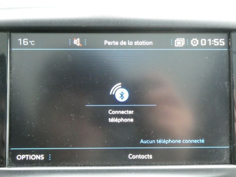 Photo 24 de l'offre de PEUGEOT 2008 1.2 PureTech 130 BVM6 Ph2 ALLURE TOIT Pano GPS Camera Grip.C. à 14950€ chez Mérignac auto