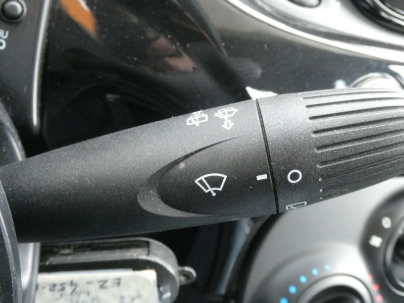 Photo 21 de l'offre de FIAT 500 1.2 69 LOUNGE TOIT Pano Bluetooth Radar à 10480€ chez Mérignac auto