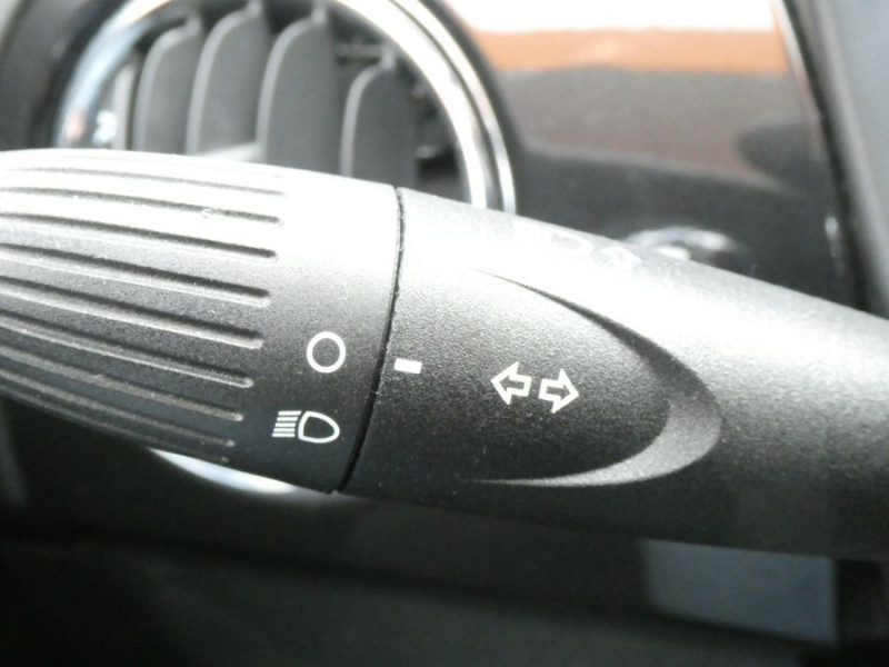 Photo 20 de l'offre de FIAT 500 1.2 69 LOUNGE TOIT Pano Bluetooth Radar à 10480€ chez Mérignac auto