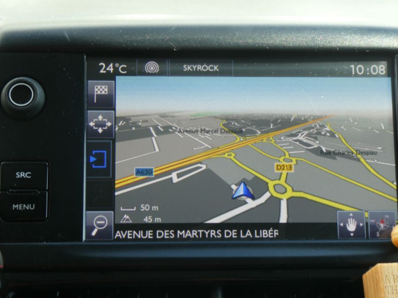 Photo 6 de l'offre de PEUGEOT 2008 1.2 PureTech 82 STYLE GPS Radar RER Privacy Glass 1ere main à 11450€ chez Mérignac auto