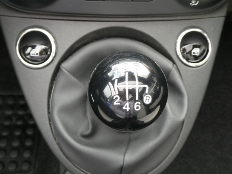 Photo 28 de l'offre de FIAT 500C 1.0 70 HYBRID BVM6 DOLCEVITA CarPlay à 14690€ chez Mérignac auto