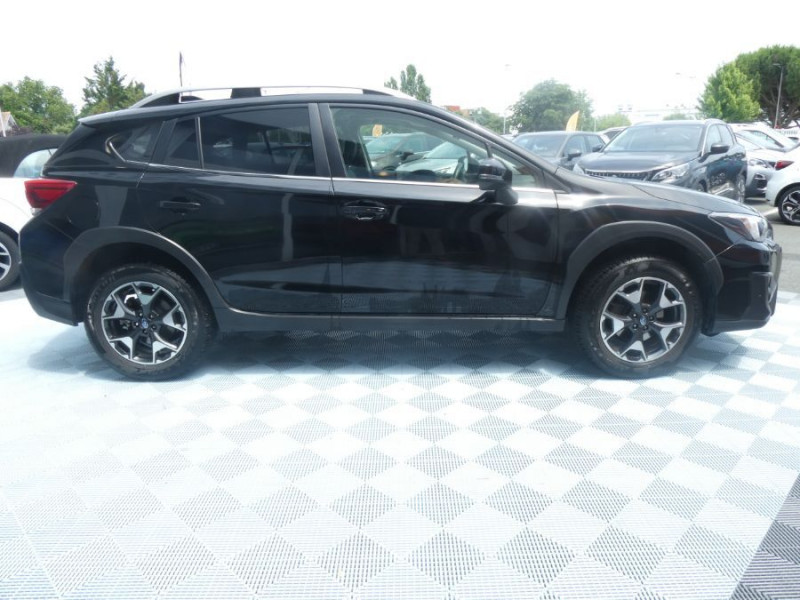 Photo 10 de l'offre de SUBARU XV 1.6 114 BVA 4WD LUXURY CUIR TOE GPS Camera 4X4 à 20900€ chez Mérignac auto