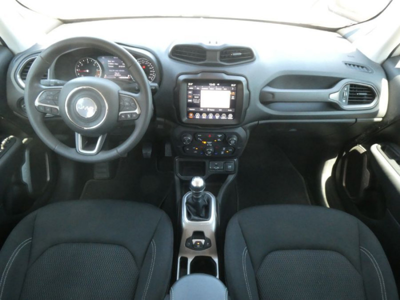 Photo 12 de l'offre de JEEP RENEGADE 1.6 MultiJet D 130 BVM6 LIMITED GPS Radars à 19490€ chez Mérignac auto