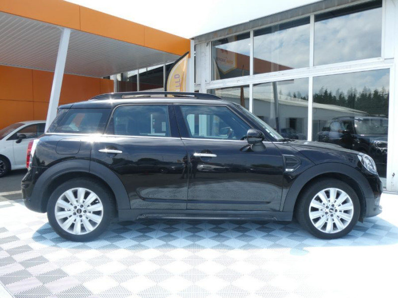 Photo 24 de l'offre de MINI COUNTRYMAN (F60) 1.5i 136 BVA6 OAKWOOD TOIT Ouvrant Camera GPS JA18 à 24490€ chez Mérignac auto