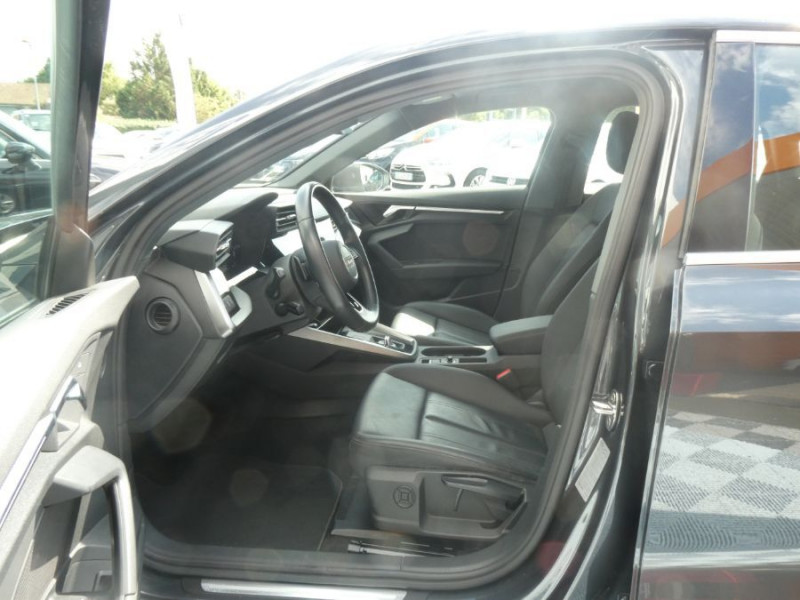 Photo 14 de l'offre de AUDI A3 IV BERLINE 35 TFSI 150 S Tronic 7 4P DESIGN LUXE CUIR Camera ACC à 30450€ chez Mérignac auto