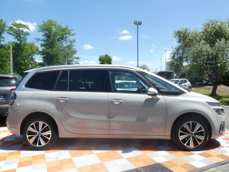 Photo 7 de l'offre de CITROEN GRAND C4 SPACETOURER 1.2 PureTech 130 EAT8 SHINE Hayon EL. 7PL à 17950€ chez Mérignac auto