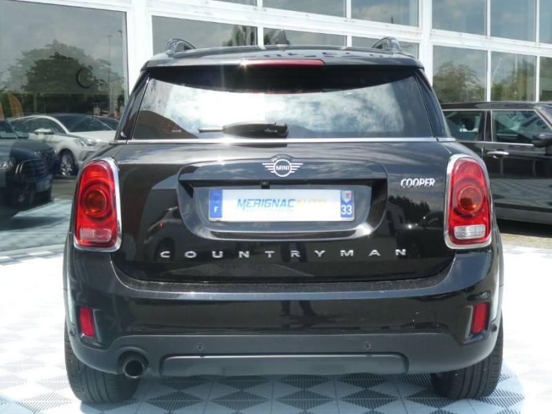 Photo 10 de l'offre de MINI COUNTRYMAN (F60) 1.5i 136 BVA6 OAKWOOD TOIT Ouvrant Camera GPS JA18 à 24490€ chez Mérignac auto