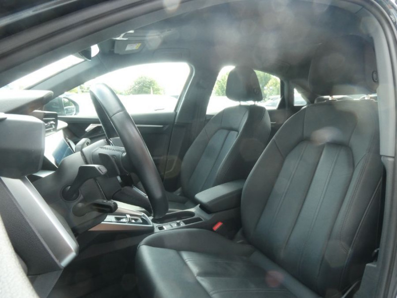 Photo 5 de l'offre de AUDI A3 IV BERLINE 35 TFSI 150 S Tronic 7 4P DESIGN LUXE CUIR Camera ACC à 30450€ chez Mérignac auto