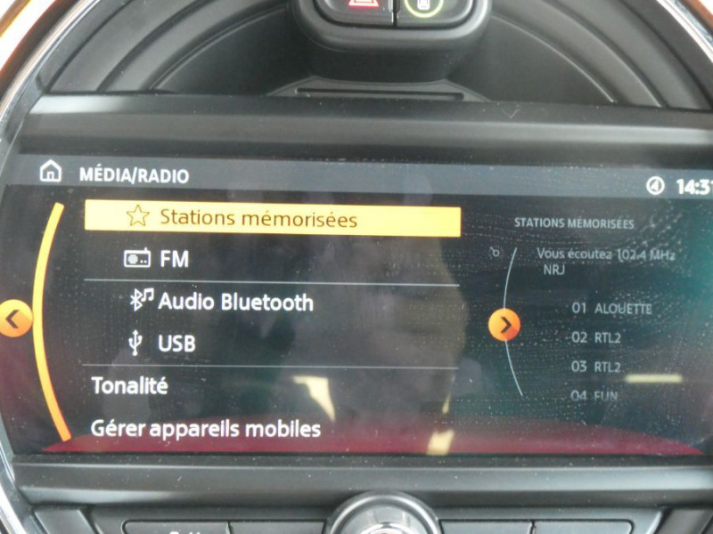 Photo 19 de l'offre de MINI COUNTRYMAN (F60) 1.5i 136 BVA6 OAKWOOD TOIT Ouvrant Camera GPS JA18 à 24490€ chez Mérignac auto