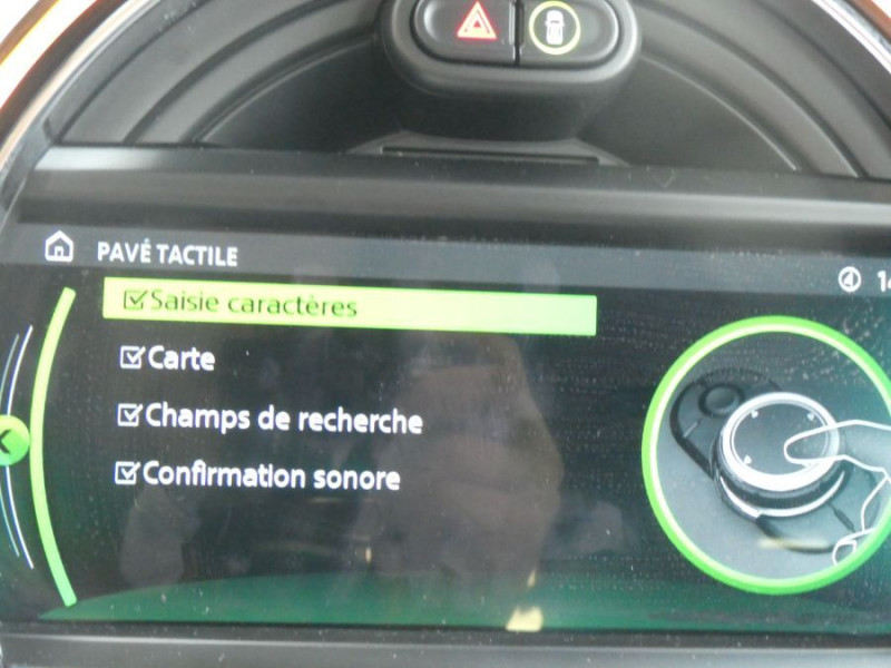 Photo 18 de l'offre de MINI COUNTRYMAN (F60) 1.5i 136 BVA6 OAKWOOD TOIT Ouvrant Camera GPS JA18 à 24490€ chez Mérignac auto