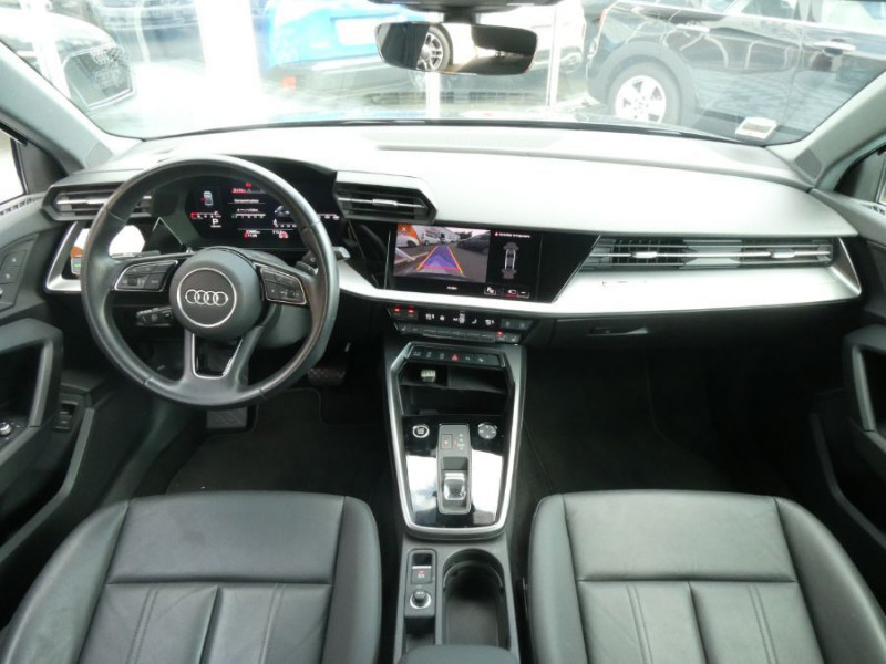 Photo 13 de l'offre de AUDI A3 IV BERLINE 35 TFSI 150 S Tronic 7 4P DESIGN LUXE CUIR Camera ACC à 30450€ chez Mérignac auto