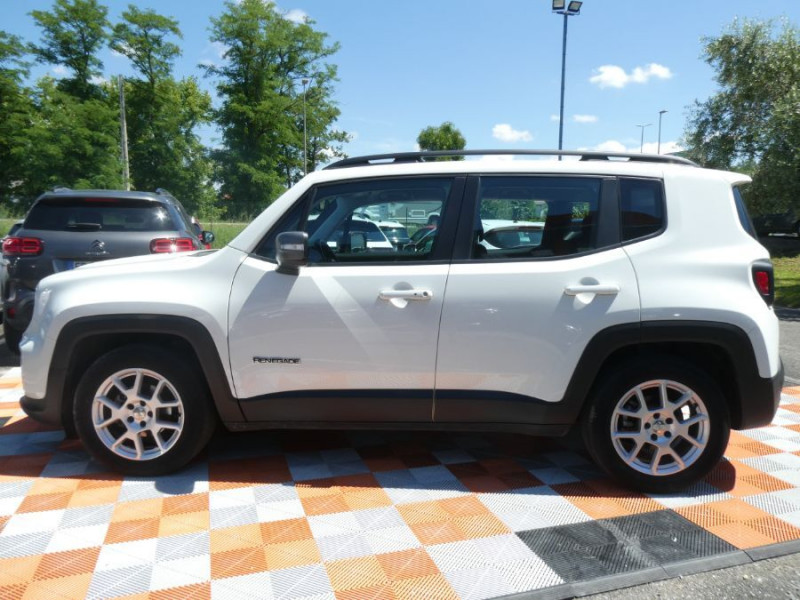 Photo 11 de l'offre de JEEP RENEGADE 1.6 MultiJet D 130 BVM6 LIMITED GPS Radars à 19490€ chez Mérignac auto