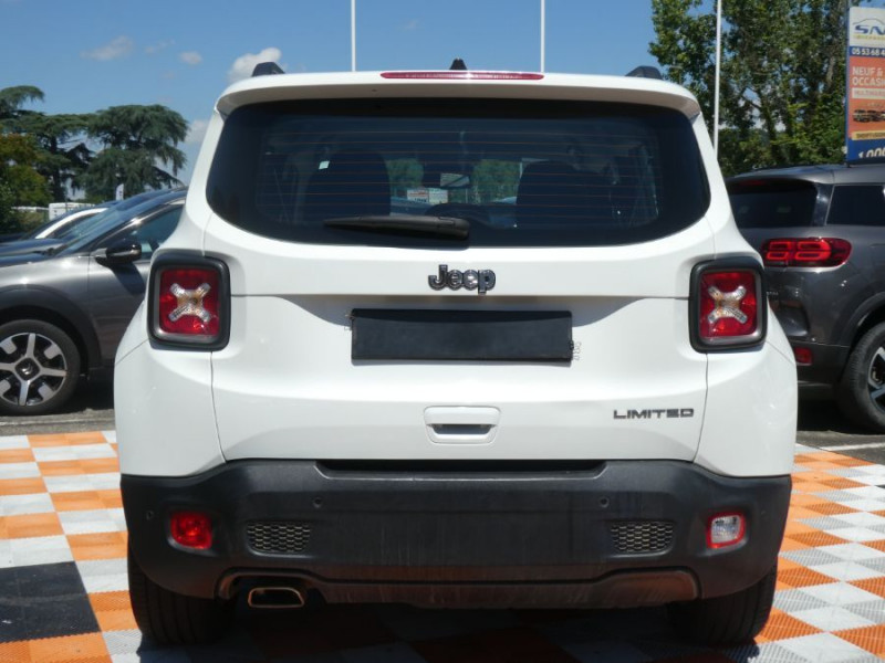 Photo 9 de l'offre de JEEP RENEGADE 1.6 MultiJet D 130 BVM6 LIMITED GPS Radars à 19490€ chez Mérignac auto