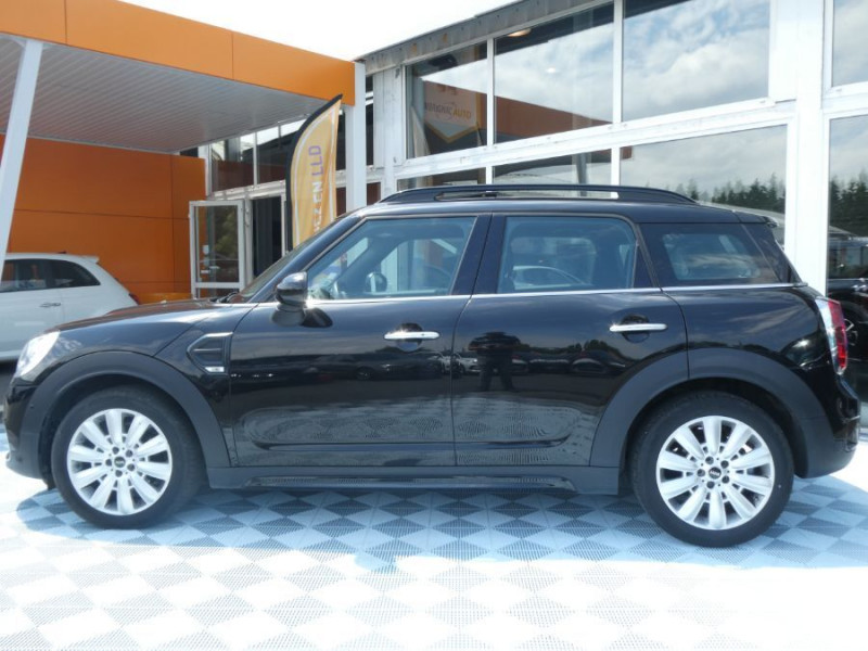 Photo 20 de l'offre de MINI COUNTRYMAN (F60) 1.5i 136 BVA6 OAKWOOD TOIT Ouvrant Camera GPS JA18 à 24490€ chez Mérignac auto