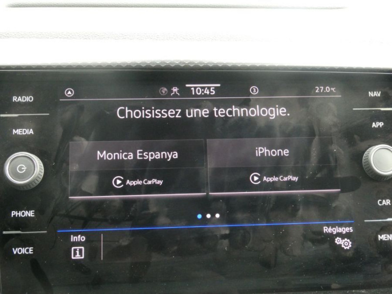 Photo 7 de l'offre de VOLKSWAGEN T-CROSS 1.0 TSI 110 DSG7 LIFE PACK CarPlay Radars ACC RER Privacy Glass à 21450€ chez Mérignac auto