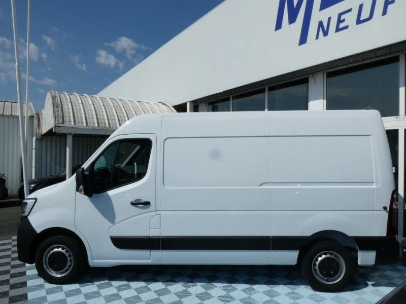 Photo 12 de l'offre de RENAULT MASTER L2H2 2.3 Blue dCi 135 BVM6 3.5T GRAND CONFORT GPS Camera Ptes 270° 27900€ HT à 27900€ chez Mérignac auto