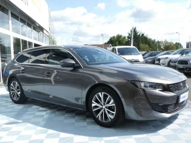 Photo 3 de l'offre de PEUGEOT 508 SW 1.5 BlueHDi 130 EAT8 ALLURE Hayon EL. Pack Drive ACC SC Attel. à 24950€ chez Mérignac auto