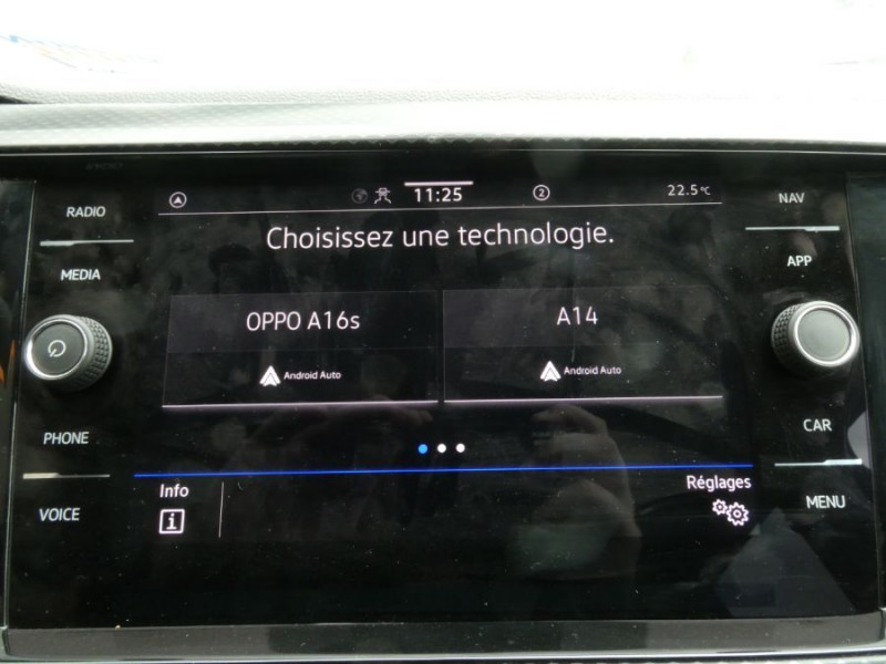 Photo 7 de l'offre de VOLKSWAGEN T-CROSS 1.0 TSI 110 BVM6 LIFE PACK COCKPIT CarPlay Radars ACC RER Privacy Glass à 21470€ chez Mérignac auto