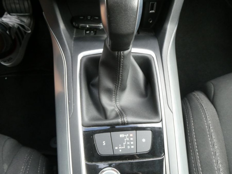 Photo 35 de l'offre de PEUGEOT 308 SW 2.0 HDI 150 EAT6 ALLURE GPS TOIT Pano Camera JA18 à 11450€ chez Mérignac auto