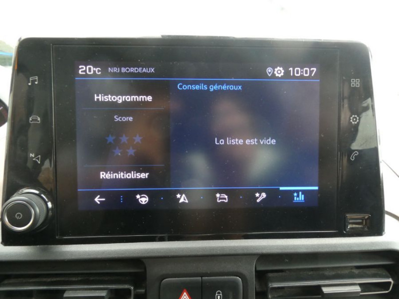 Photo 42 de l'offre de PEUGEOT RIFTER 1.5 BlueHDi 100 BVM6 GT JA17 CarPlay ADML Radars à 21490€ chez Mérignac auto