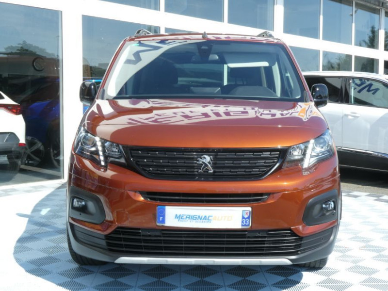 Photo 9 de l'offre de PEUGEOT RIFTER 1.5 BlueHDi 100 BVM6 GT JA17 CarPlay ADML Radars à 21490€ chez Mérignac auto