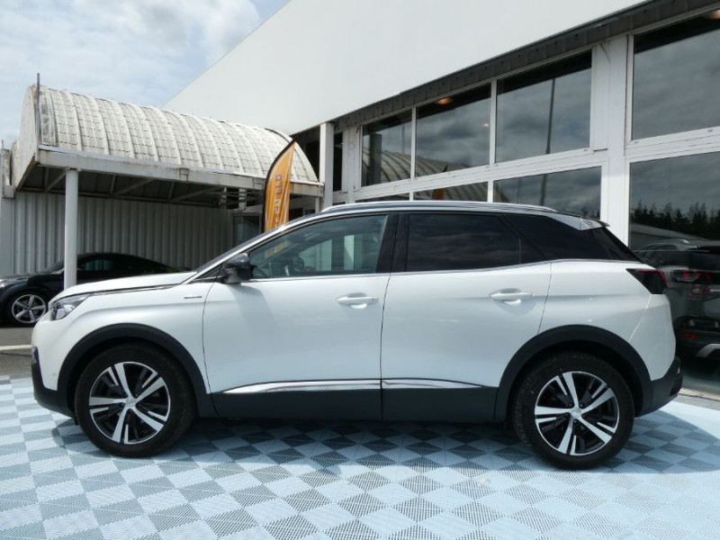 Photo 10 de l'offre de PEUGEOT 3008 II 1.5 BlueHDI 130 EAT8 GT LINE Carplay LED SC Attel à 25290€ chez Mérignac auto