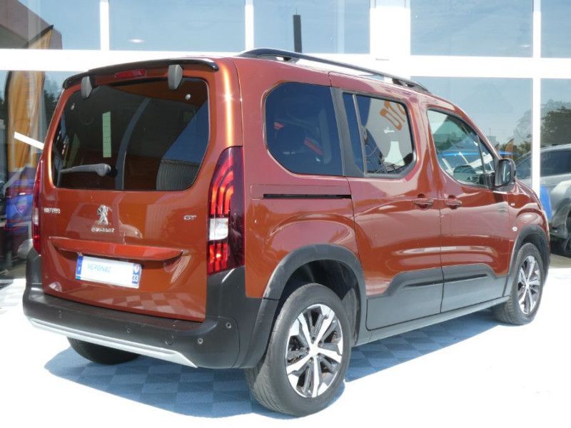 Photo 2 de l'offre de PEUGEOT RIFTER 1.5 BlueHDi 100 BVM6 GT JA17 CarPlay ADML Radars à 21490€ chez Mérignac auto