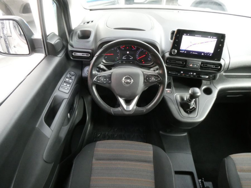 Photo 4 de l'offre de OPEL COMBO LIFE 1.5 DIESEL 130 BVM6 ELEGANCE GPS Camera Radars JA17 à 23490€ chez Mérignac auto