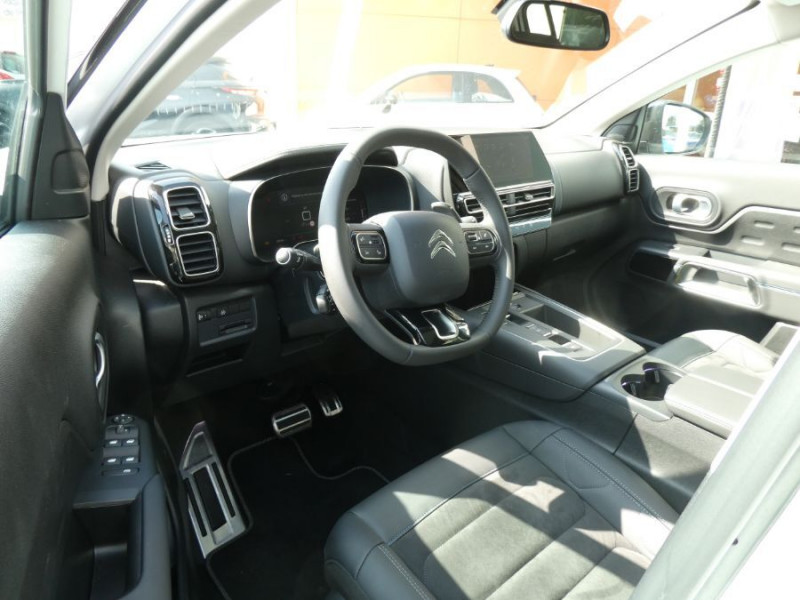 Photo 15 de l'offre de CITROEN C5 AIRCROSS NEW (2) 1.2 PureTech 130 EAT8 SHINE TOE 360° à 28950€ chez Mérignac auto