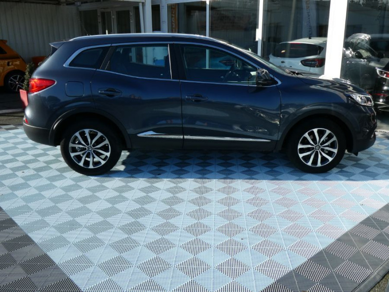 Photo 36 de l'offre de RENAULT KADJAR 1.6 DCI 130 BV6 ZEN Bluetooth JA17 Key Less à 17950€ chez Mérignac auto