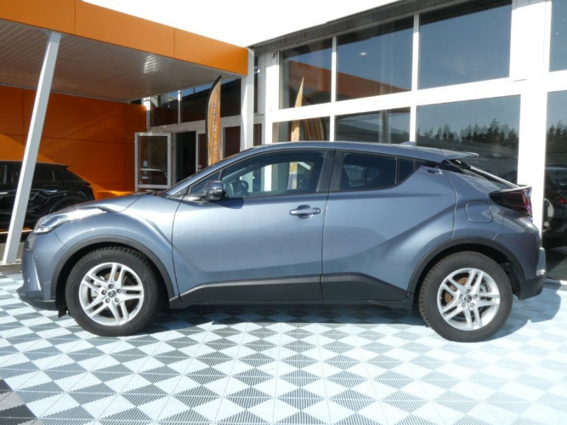 Photo 12 de l'offre de TOYOTA C-HR (2) 1.8 HYBRIDE 122H E-CVT 2WD C-ENTER GPS Camera à 25950€ chez Mérignac auto