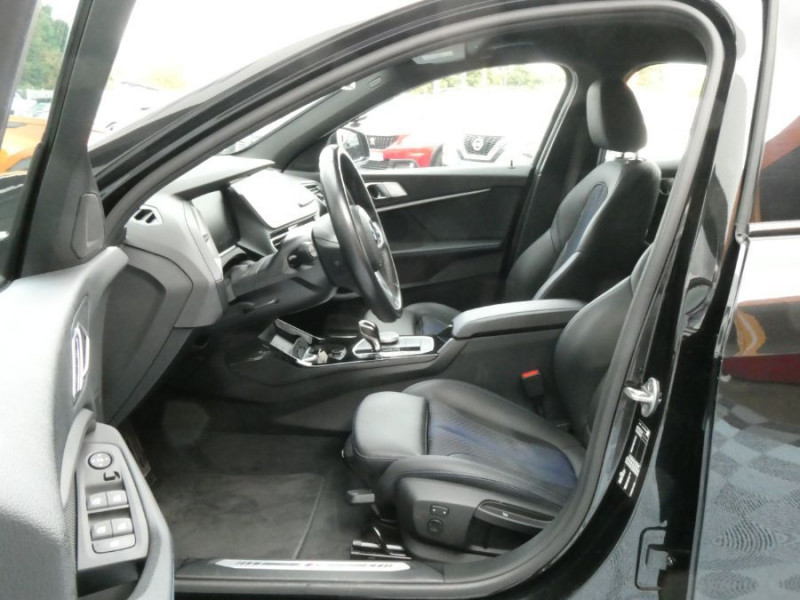 Photo 9 de l'offre de BMW SERIE 1 (F40) 118iA 136 BVA7 M SPORT GPS Hayon EL.JA18 à 27490€ chez Mérignac auto