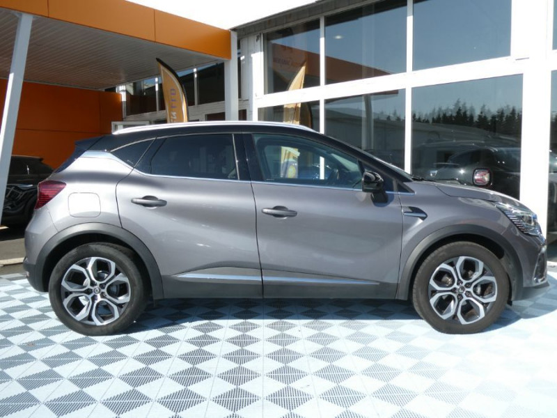 Photo 27 de l'offre de RENAULT CAPTUR II 1.5 BlueDci 115 BVM6 INTENS GPS 9.3" Camera à 17480€ chez Mérignac auto