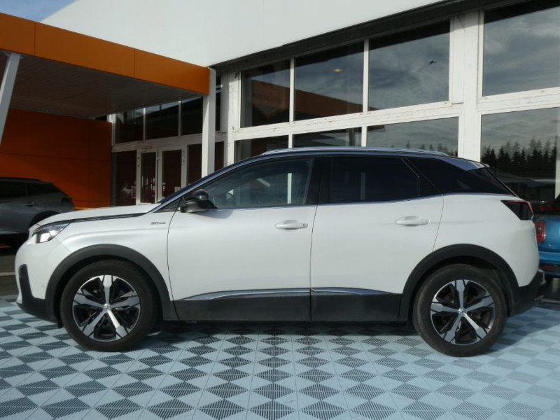 Photo 14 de l'offre de PEUGEOT 3008 II 1.5 BlueHDi 130 EAT8 GT LINE TOIT Ouvrant Hayon EL. Grip.C. 1ère Main à 25450€ chez Mérignac auto