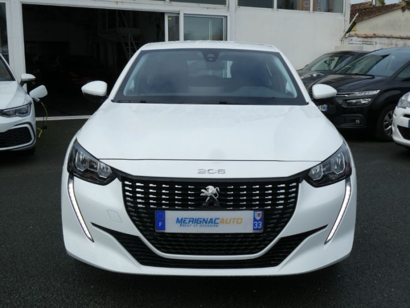 Photo 10 de l'offre de PEUGEOT 208 II 1.2 PureTech 100 BVM6 ACTIVE SC CarPlay à 14450€ chez Mérignac auto