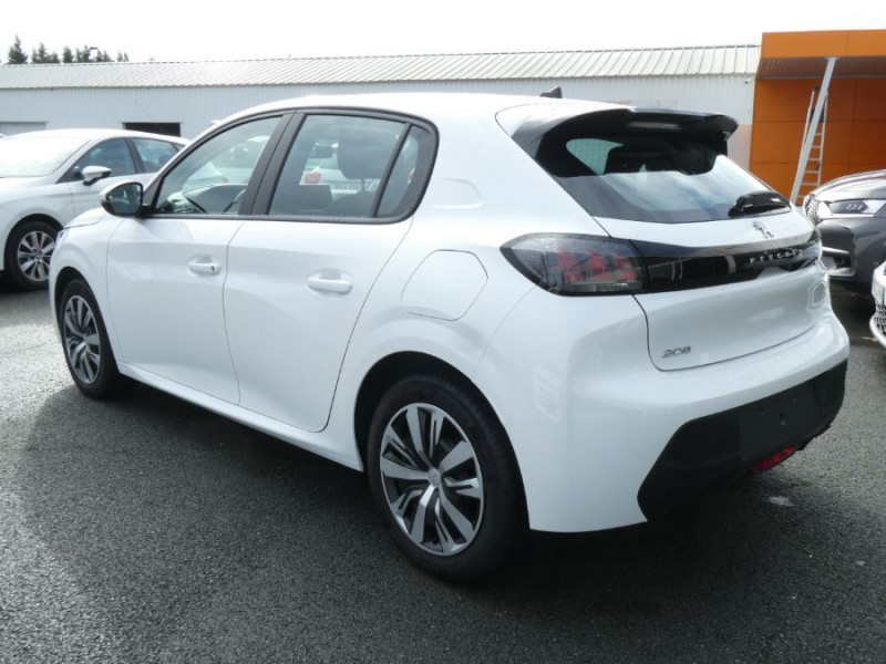 Photo 3 de l'offre de PEUGEOT 208 II 1.2 PureTech 100 BVM6 ACTIVE SC CarPlay à 14450€ chez Mérignac auto