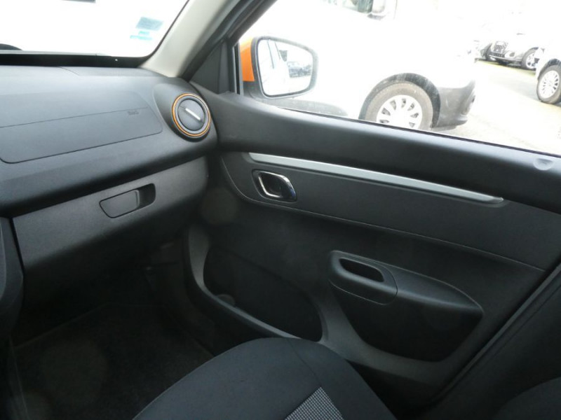 Photo 31 de l'offre de DACIA SPRING CONFORT PLUS ACHAT INTEGRAL Camera Cable Type2 à 11980€ chez Mérignac auto