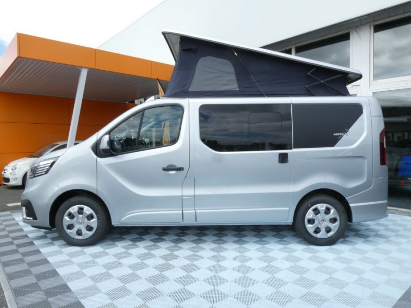 Photo 12 de l'offre de RENAULT TRAFIC VAN ANTILOPE VAN Aménagé FLEX PLUS 2.0 DCi 130 BVM6 L1 à 53450€ chez Mérignac auto