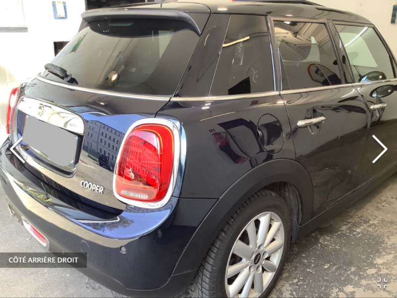 Photo 2 de l'offre de MINI MINI III 1.5i 136 BVM6 COOPER CUIR TOE GPS Key Less ACC ... à 21450€ chez Mérignac auto