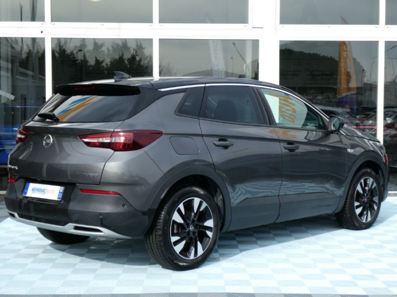 Photo 6 de l'offre de OPEL GRANDLAND X 1.2 Turbo 130 BV6 DESIGN LINE JA18 Caméra Radars à 19490€ chez Mérignac auto