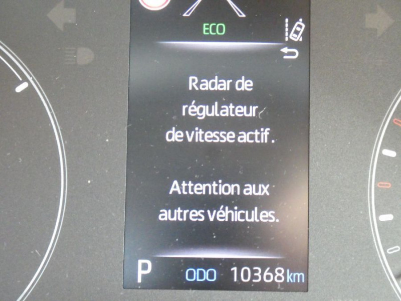 Photo 36 de l'offre de TOYOTA YARIS IV HYBRIDE 116H BVA DYNAMIC GPS Camera ACC à 19750€ chez Mérignac auto