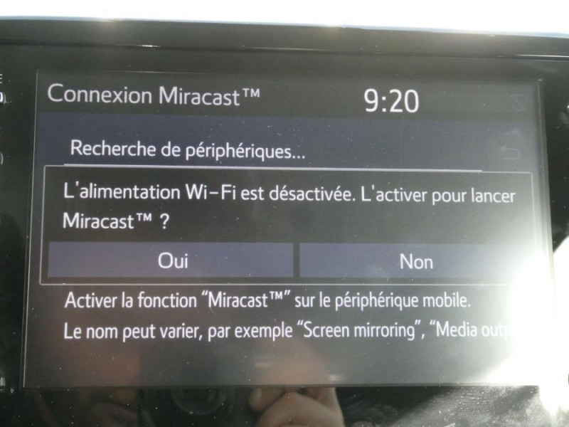 Photo 33 de l'offre de TOYOTA YARIS IV HYBRIDE 116H BVA DYNAMIC GPS Camera ACC à 19750€ chez Mérignac auto