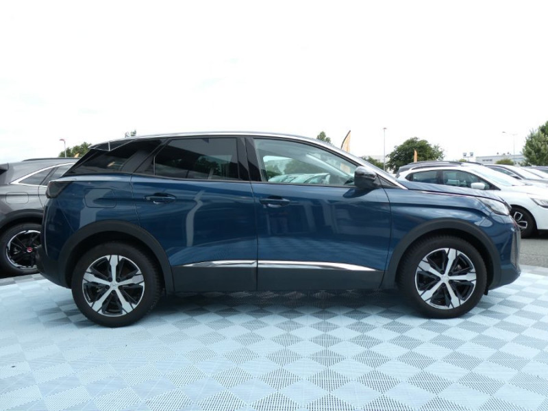 Photo 41 de l'offre de PEUGEOT 3008 II (2) 1.6 HYBRID 225 e-EAT8 ALLURE PACK Camera à 26950€ chez Mérignac auto