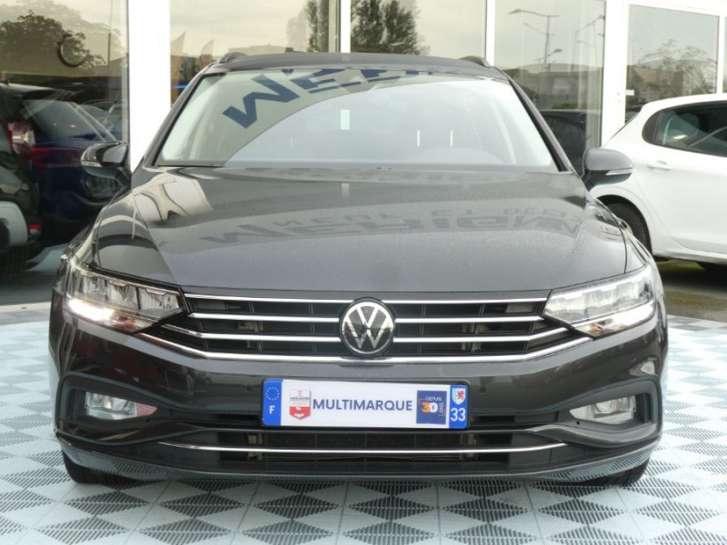 Photo 8 de l'offre de VOLKSWAGEN PASSAT SW VIII 2.0 TDI 150 DSG7 BUSINESS GPS Radars ACC à 30980€ chez Mérignac auto