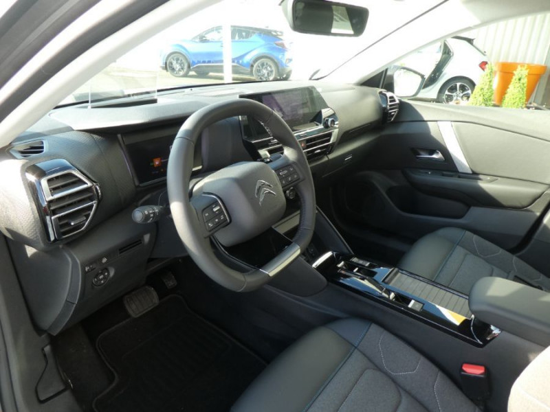 Photo 11 de l'offre de CITROEN C4 1.5 BlueHDi 130 EAT8 MAX Camera ADML JA18 =Remise 26% à 26950€ chez Mérignac auto