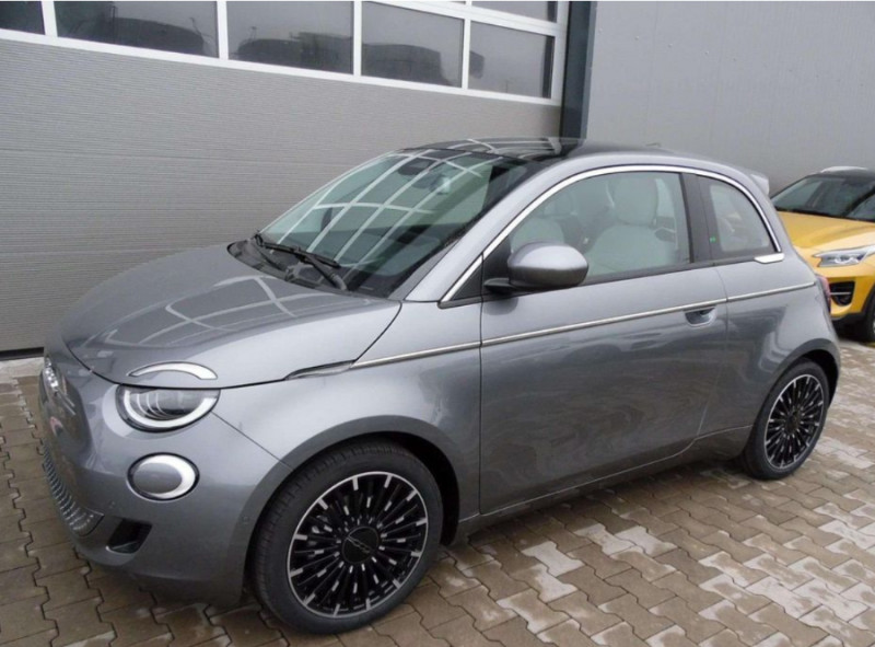 Fiat 500 III E 118 42KWH LA PRIMA Toit Pano Camera ELECTRIQUE GRIS MINÉRAL Occasion à vendre