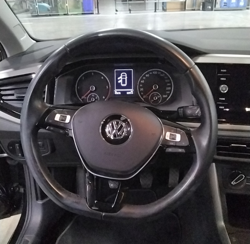 Photo 5 de l'offre de VOLKSWAGEN POLO VI 1.6 TDI 95 CONFORTLINE GPS Radars à 17690€ chez Mérignac auto