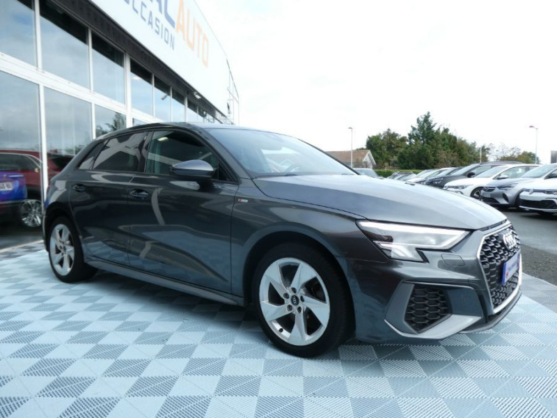 Photo 2 de l'offre de AUDI A3 SPORTBACK IV 30 TFSI 110ch BVM6 S-Line Matrix GPS Carplay à 23970€ chez Mérignac auto